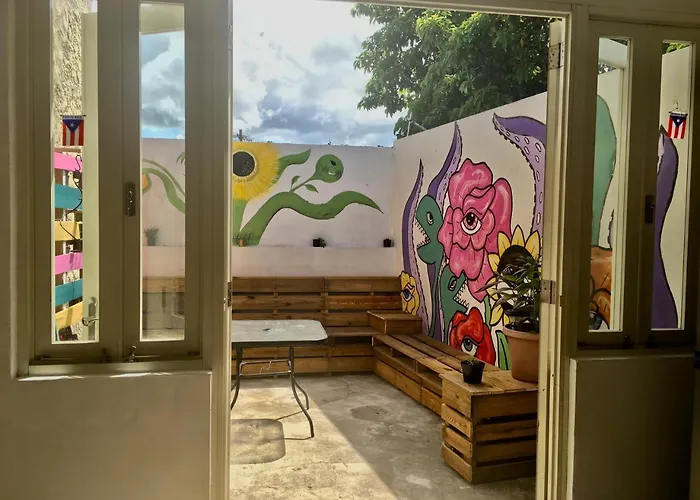 Hostel H1 Miramar San Juan